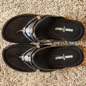 Minnetonka Black Women's Sandals